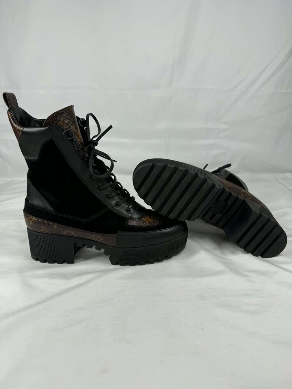 Women's Size 10 US Louis Vuitton Monogram Laureate Platform Desert Boots 366480 - Picture 1 of 8